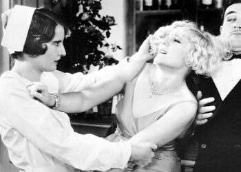 Nurse Lora Hart (Barbara Stanwyck) finally reaches her limit with neglectful & drunken mother, Mrs. Ritchie (Charlotte Merriam), in Night Nurse (1931). A 72 minute, pre-code, crime drama directed by William ‘Wild Bill’ Wellman. It was during the making of this film that Stanwyck and Wellman struck up a lifelong friendship, eventually making four more films together.